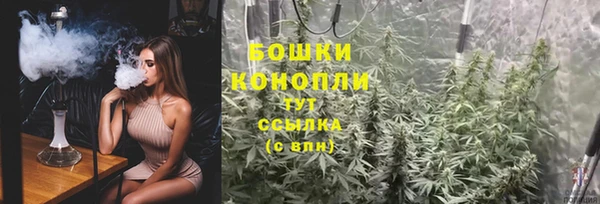 твердый Аксай